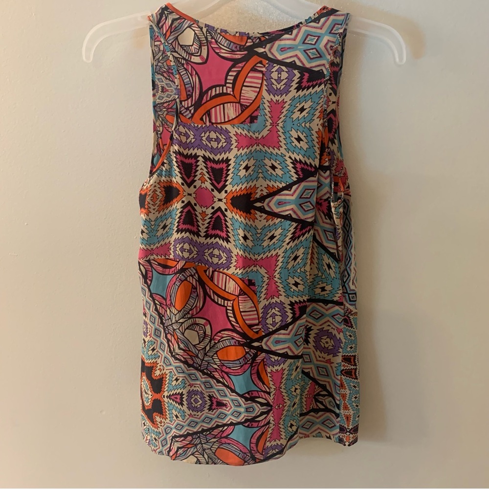 Leifnotes Anthropologie Geometric 100% Silk Twist Knot Front Tank Top - Picture 7 of 9